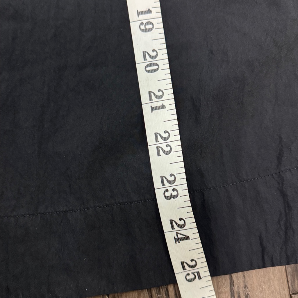 Fibflx Collarless V Neck T Shirt With Pleated Sleeves — image 8 of 8